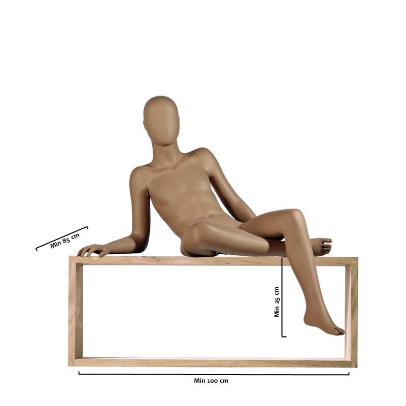 BØRNE MANNEQUIN - FRESH KIDS - SIDDENDE - 140 CM - HINDSGAUL 